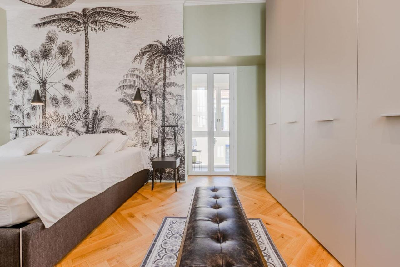 Apartment Heart Of 3-br Only 100m From The Palais Des Festivals *